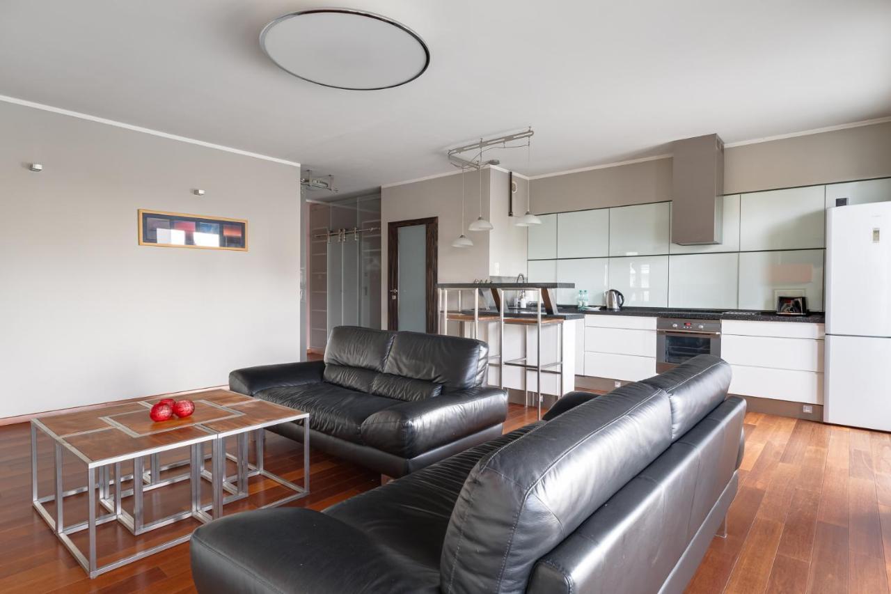 Lasek Marcelinski 2-Bedroom Apartment Poznan Luaran gambar